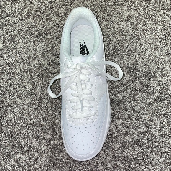 COPY - nike court vision low - Picture 2 of 5